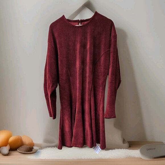ASOS Women's Deep Red Chunky Corduroy Ruffle Flare Keyhole Back Mini Dress 12 - Picture 3 of 4